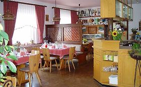 Gasthaus Und Pension Hintere Höfe